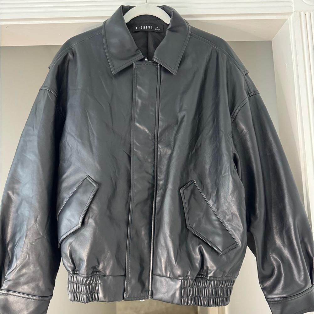 Lioness Black Bomber Jacket for women - Picture 6 of 7